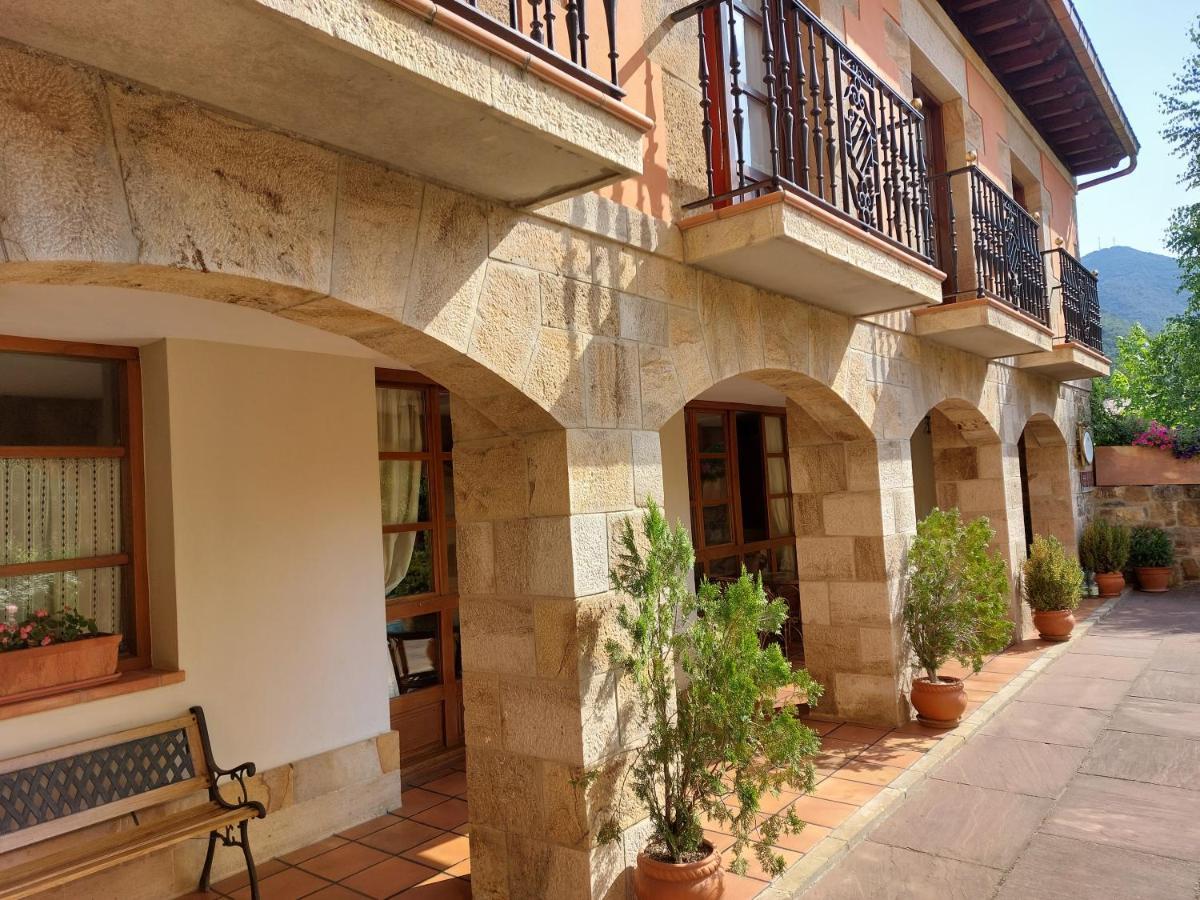 Posada Laura Potes Εξωτερικό φωτογραφία